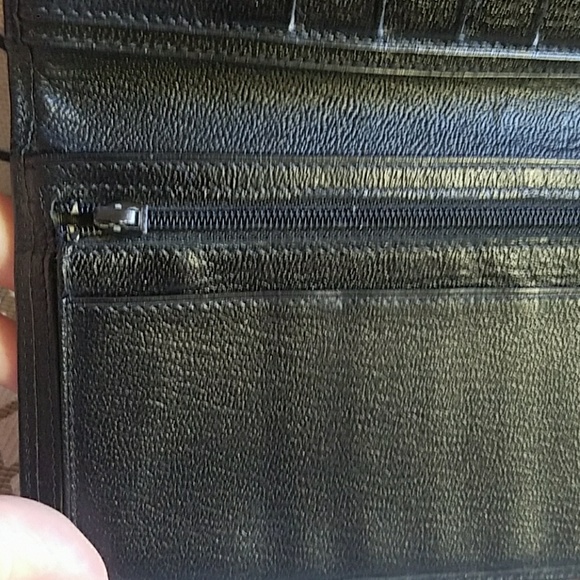 Authentic Chanel wallet - Picture 5 of 8